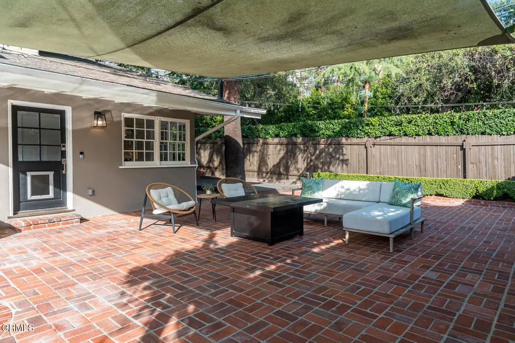 2042 Los Amigos Street, La Canada Flintridge, California 91011 home-pic-63