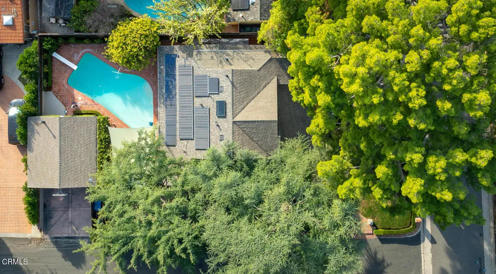 2042 Los Amigos Street, La Canada Flintridge, California 91011 home-pic-66