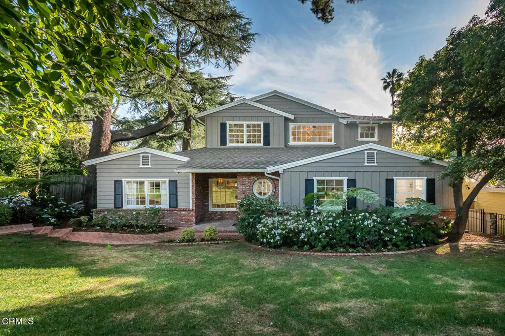 2042 Los Amigos Street, La Canada Flintridge, California 91011 home-pic-1