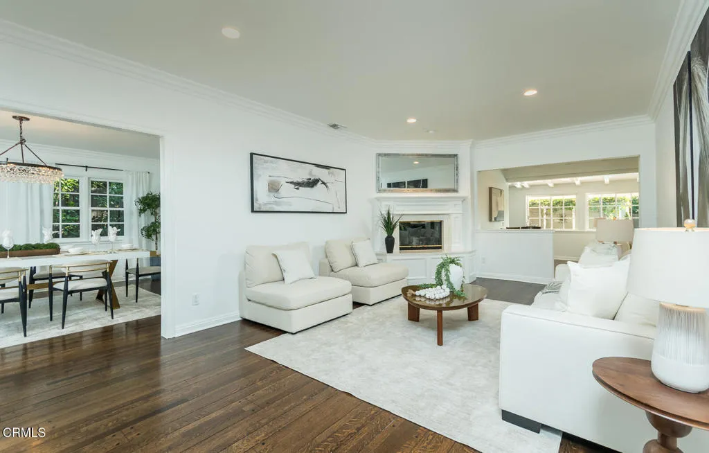 2042 Los Amigos Street, La Canada Flintridge, California 91011 home-pic-6