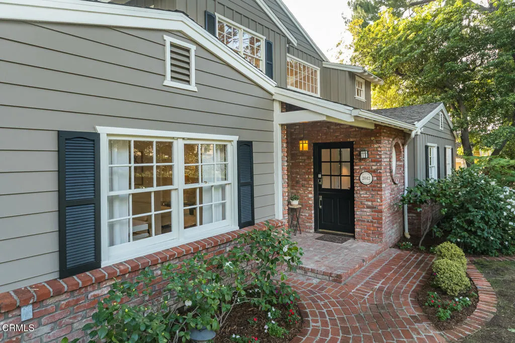 2042 Los Amigos Street, La Canada Flintridge, California 91011 home-pic-65