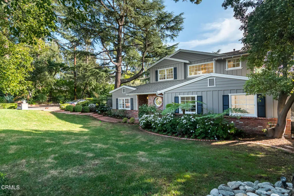 2042 Los Amigos Street, La Canada Flintridge, California 91011 home-pic-3