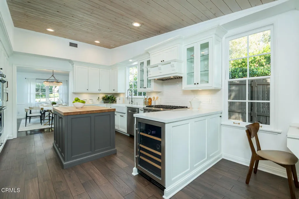 2042 Los Amigos Street, La Canada Flintridge, California 91011 home-pic-13