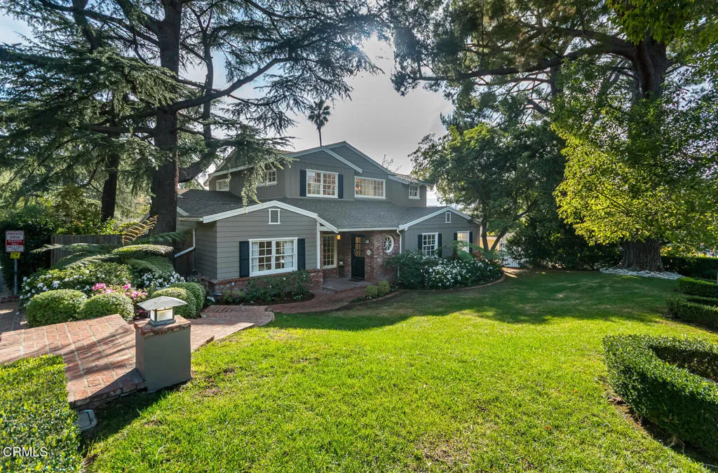 2042 Los Amigos Street, La Canada Flintridge, California 91011 home-pic-2
