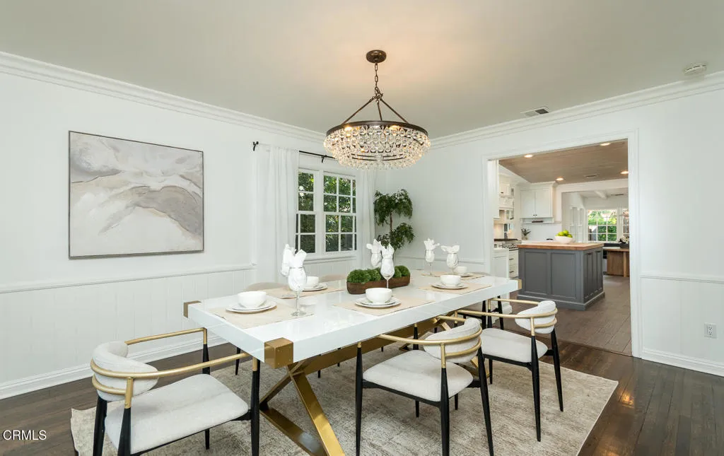 2042 Los Amigos Street, La Canada Flintridge, California 91011 home-pic-10