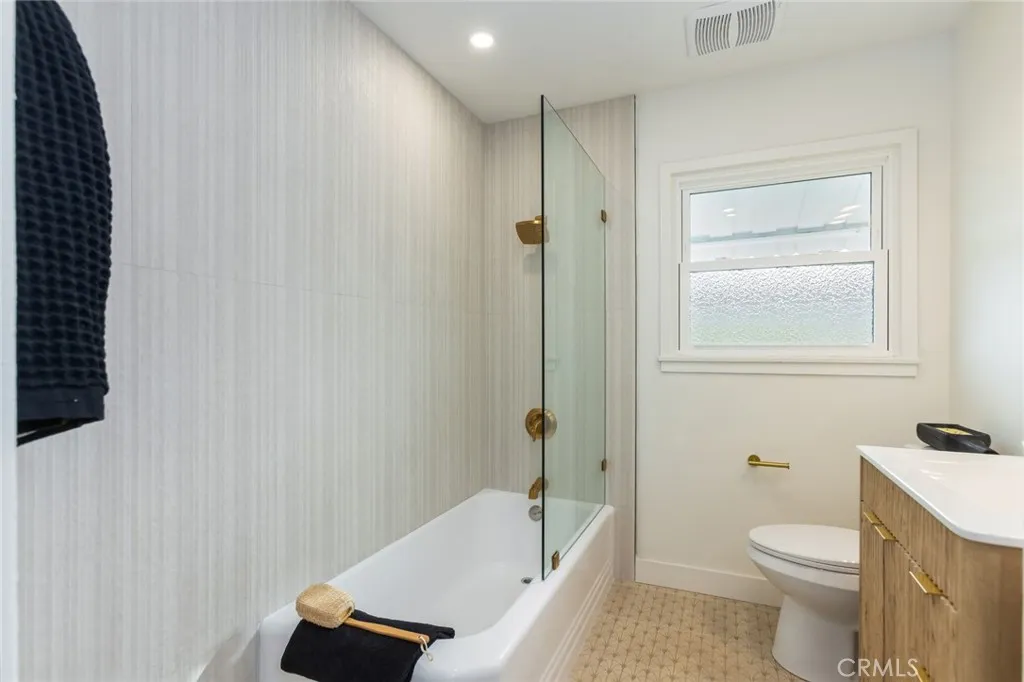 21625 Bernice Avenue, Torrance, California 90503 home-pic-27