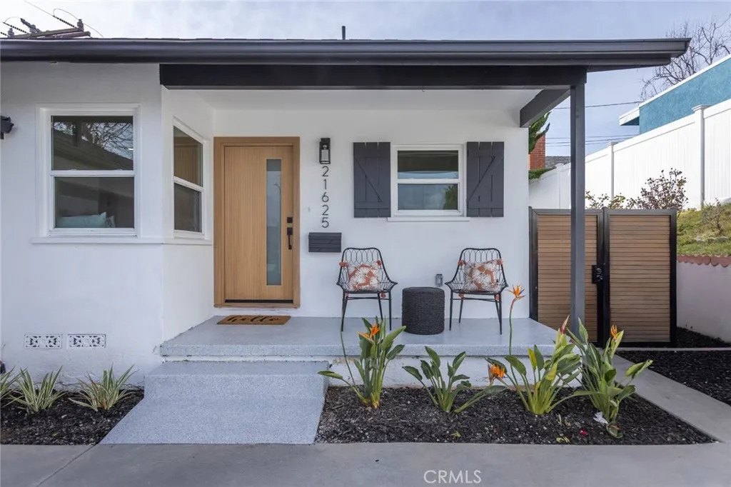 21625 Bernice Avenue, Torrance, California 90503 home-pic-2