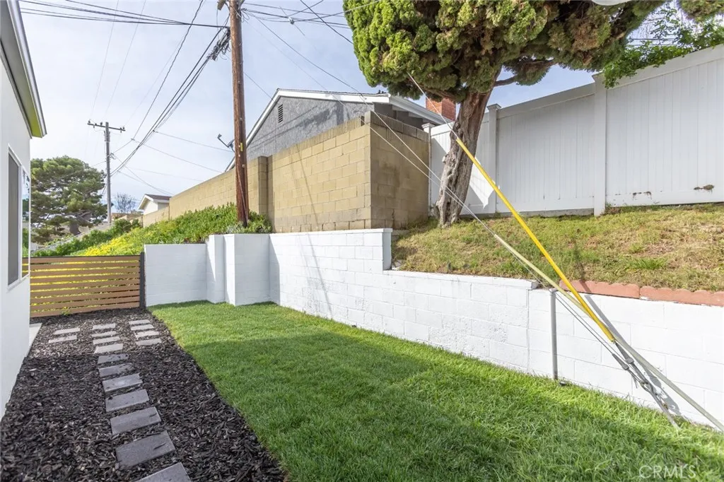 21625 Bernice Avenue, Torrance, California 90503 home-pic-34