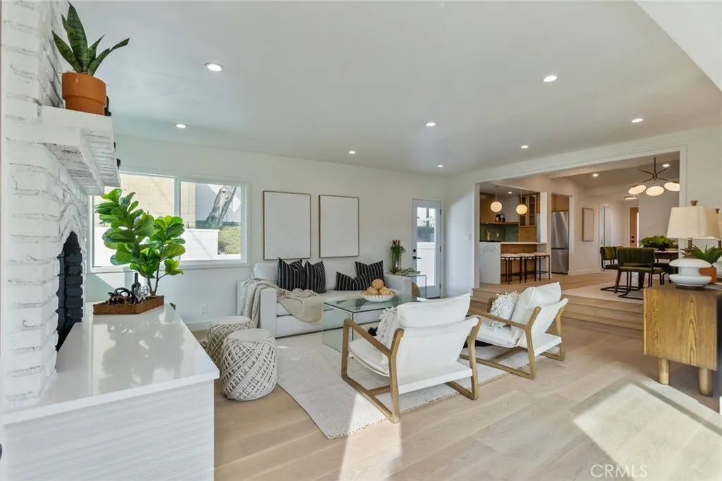 21625 Bernice Avenue, Torrance, California 90503 home-pic-20