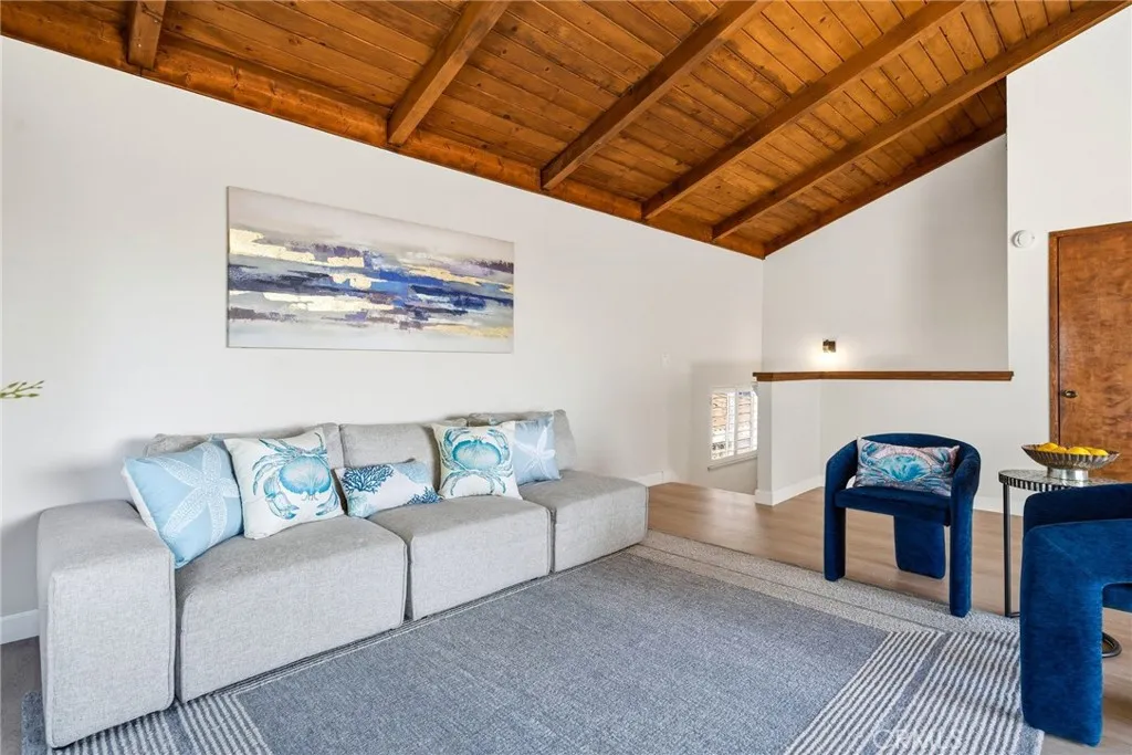 5032 Galway, Huntington Beach, California 92649 home-pic-26