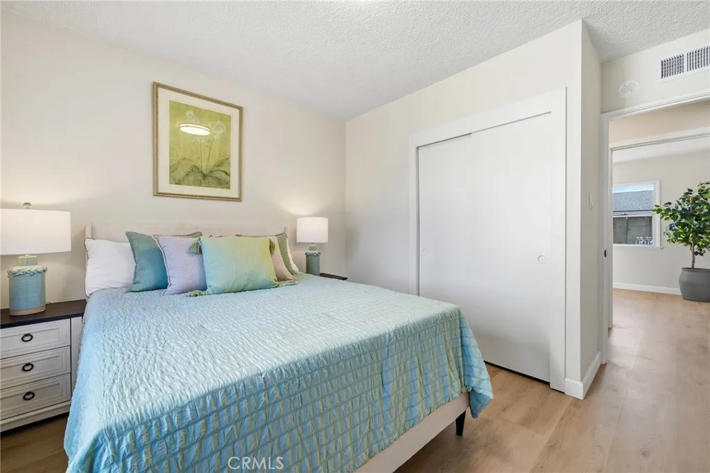 5032 Galway, Huntington Beach, California 92649 home-pic-20