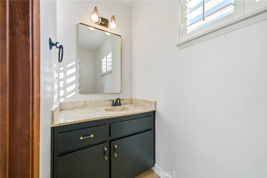 5032 Galway, Huntington Beach, California 92649 home-pic-28