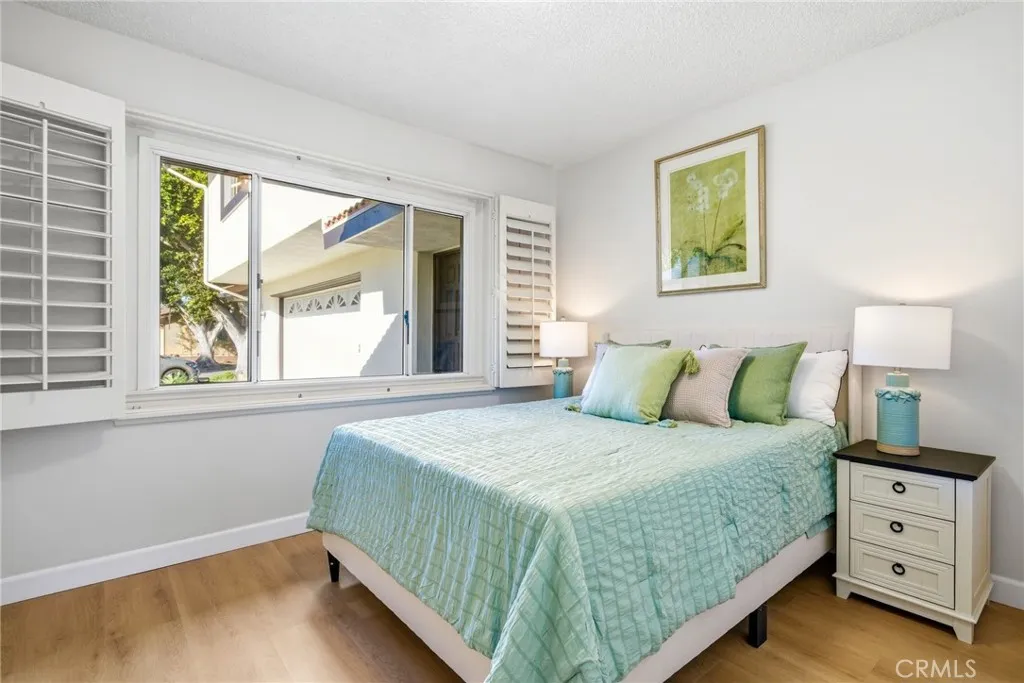 5032 Galway, Huntington Beach, California 92649 home-pic-17