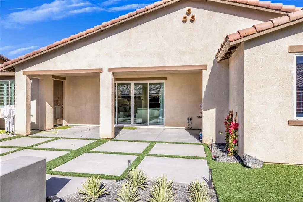 81797 Via San Clemente, La Quinta, California 92253 home-pic-46