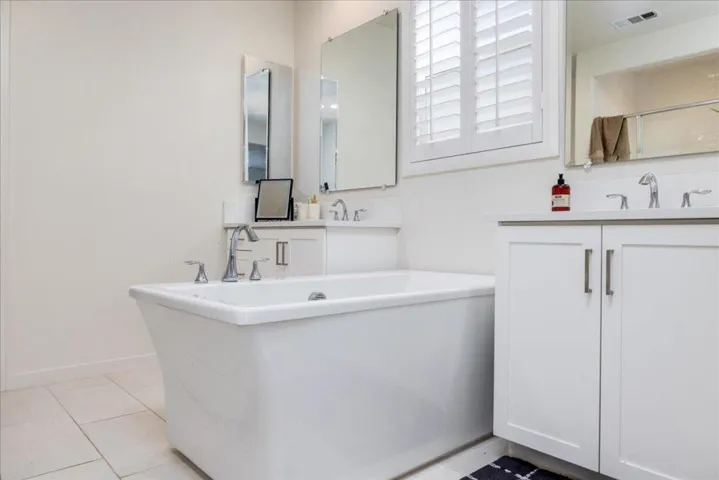 33-hdrephoto.com-81797-via-san-clemente-