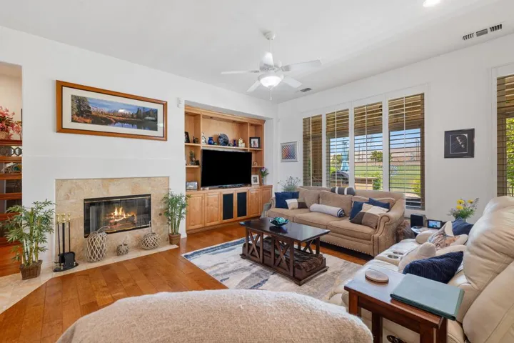 26-web-or-mls-8M4A1056