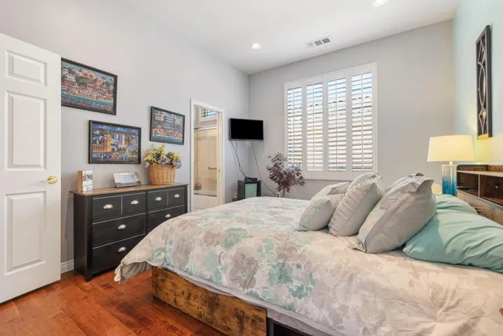 53-web-or-mls-8M4A1208