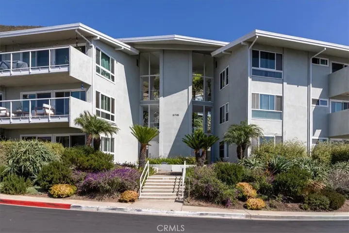 21703 Ocean Vista Drive 204, Laguna Beach, California 92651