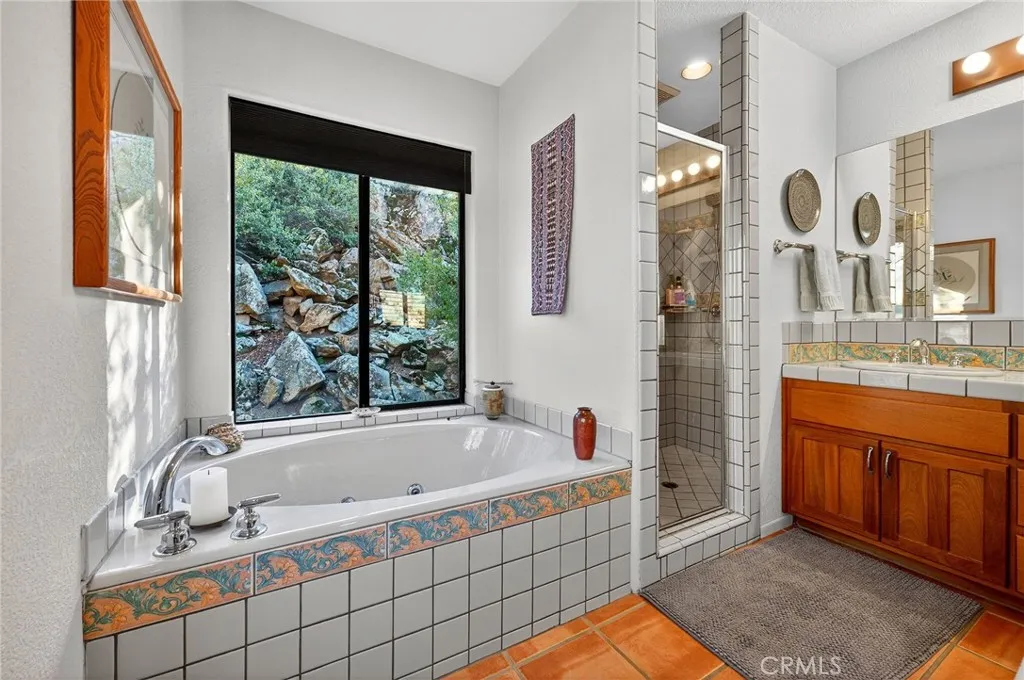 42180 Avery Canyon, Hemet, California 92544 home-pic-60