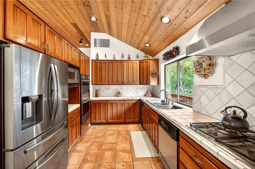 42180 Avery Canyon, Hemet, California 92544 home-pic-43