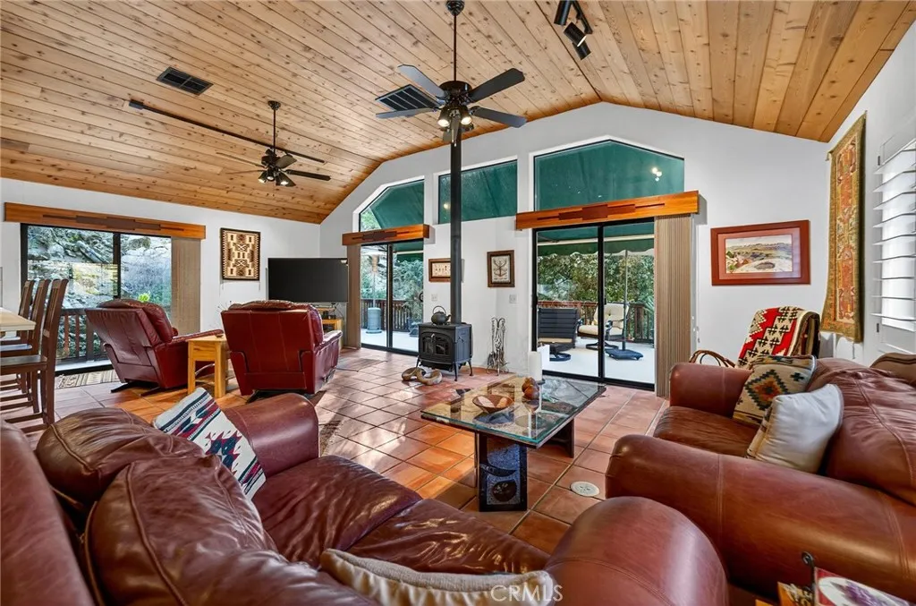 42180 Avery Canyon, Hemet, California 92544 home-pic-32