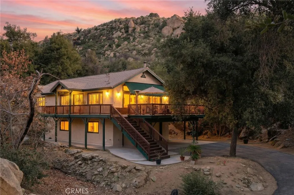 42180 Avery Canyon, Hemet, California 92544 home-pic-1