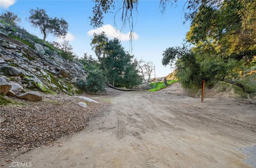 42180 Avery Canyon, Hemet, California 92544 home-pic-69