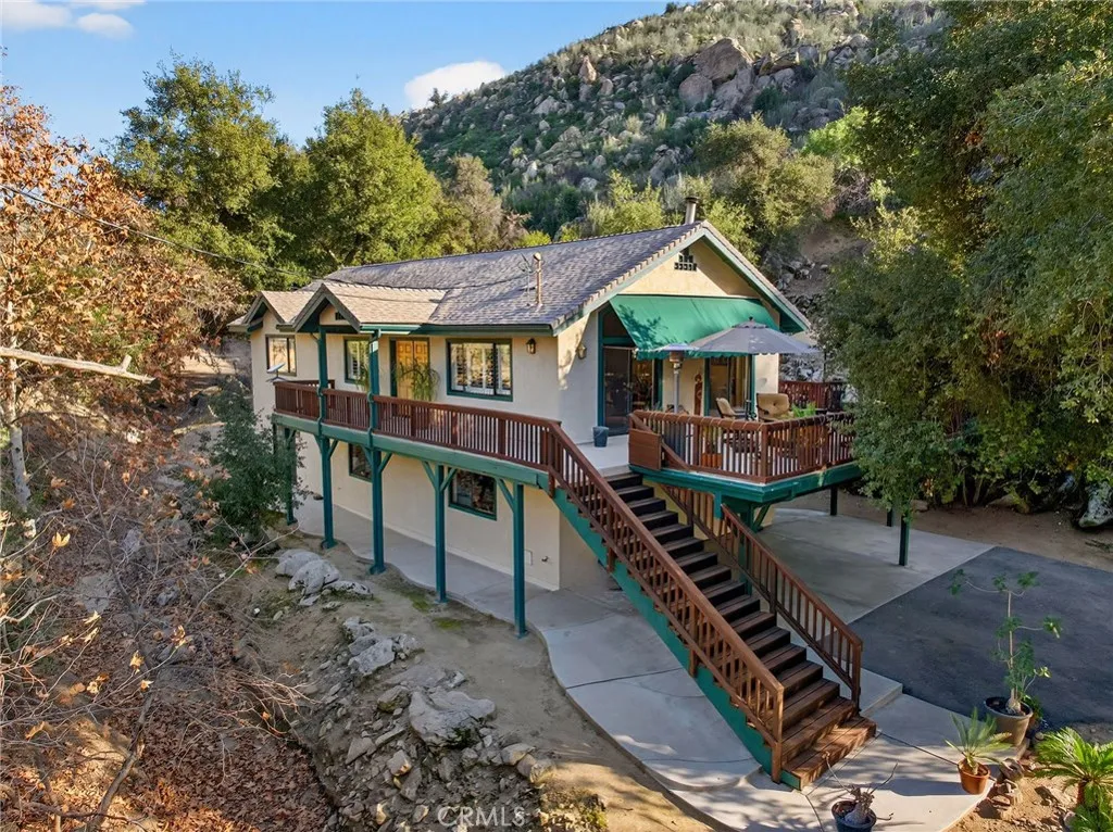42180 Avery Canyon, Hemet, California 92544 home-pic-4