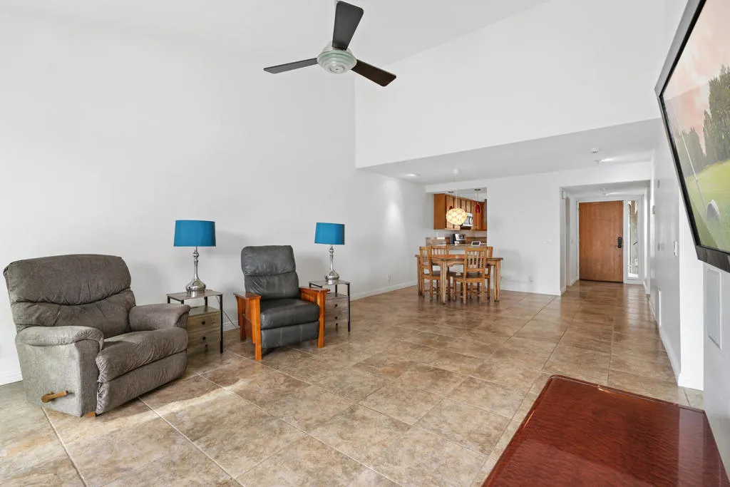 1861 Paseo Pelota, Palm Springs, California 92262 home-pic-11