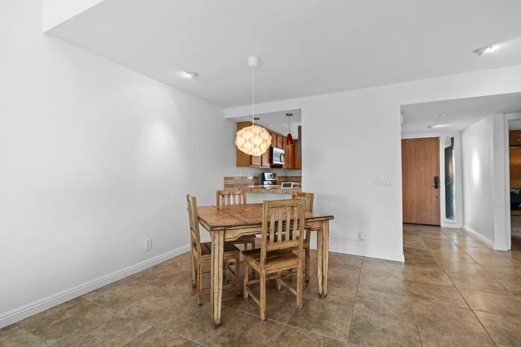 1861 Paseo Pelota, Palm Springs, California 92262 home-pic-13