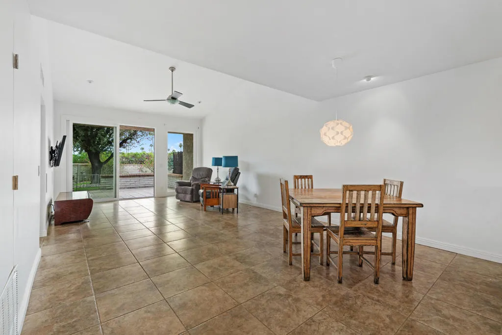 1861 Paseo Pelota, Palm Springs, California 92262 home-pic-8