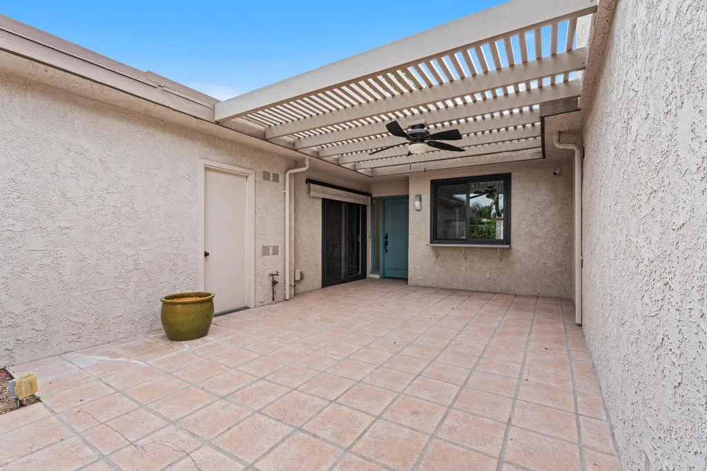 1861 Paseo Pelota, Palm Springs, California 92262 home-pic-5