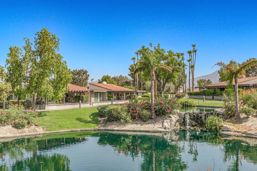 1861 Paseo Pelota, Palm Springs, California 92262 home-pic-40
