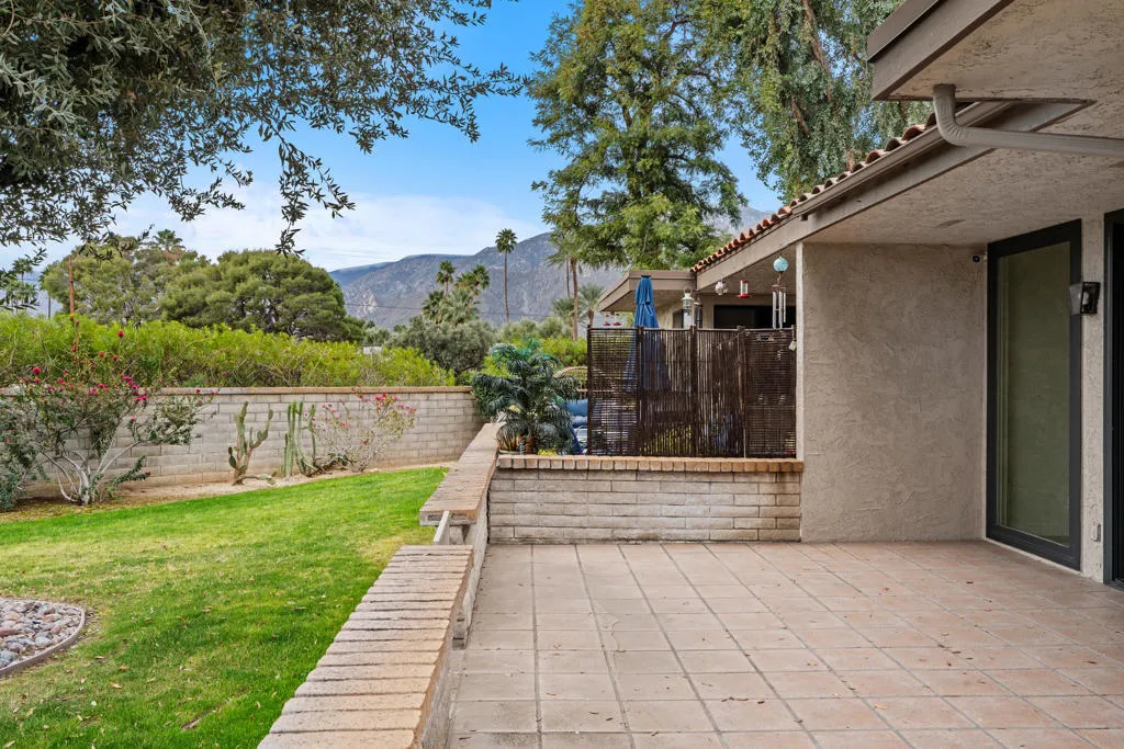 1861 Paseo Pelota, Palm Springs, California 92262 home-pic-31