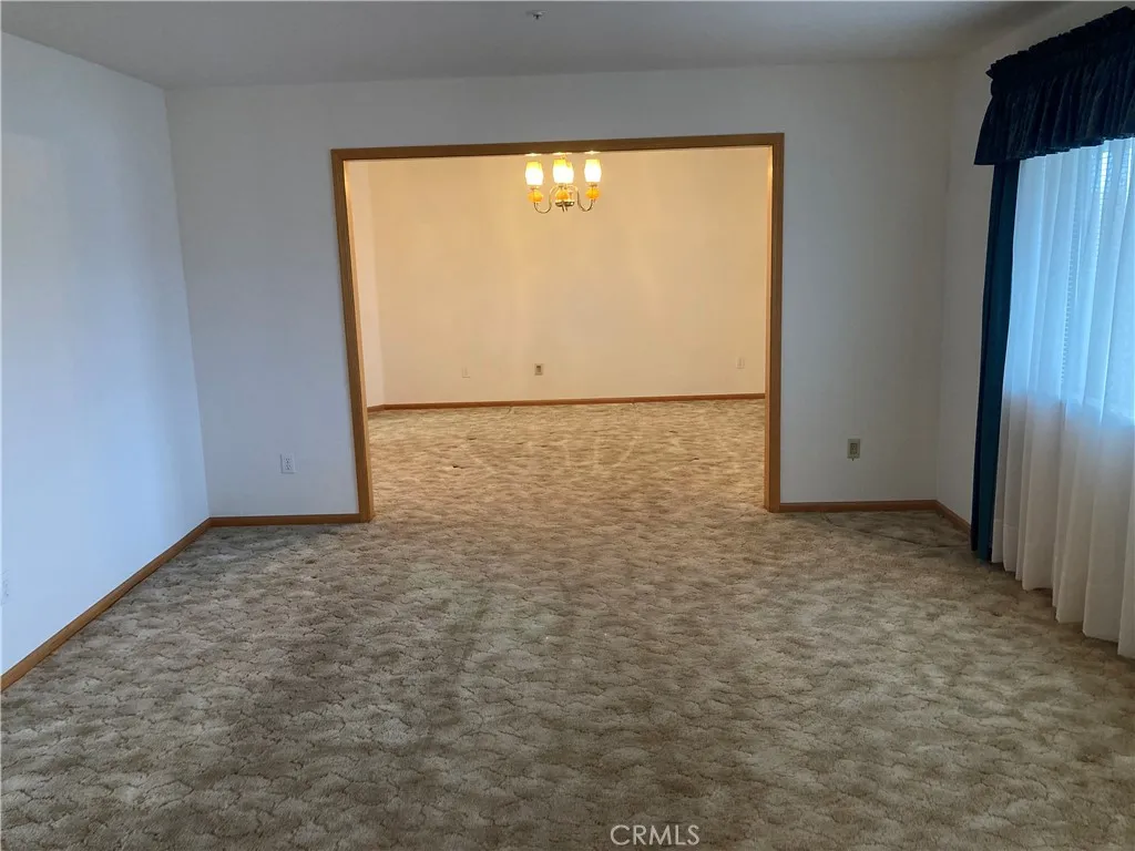 12563 Sarsi Court, Apple Valley, California 92308 home-pic-13