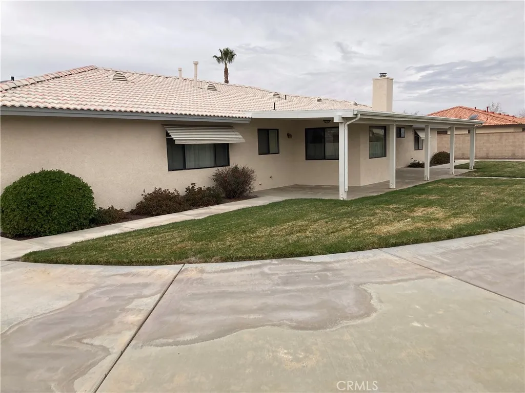 12563 Sarsi Court, Apple Valley, California 92308 home-pic-11