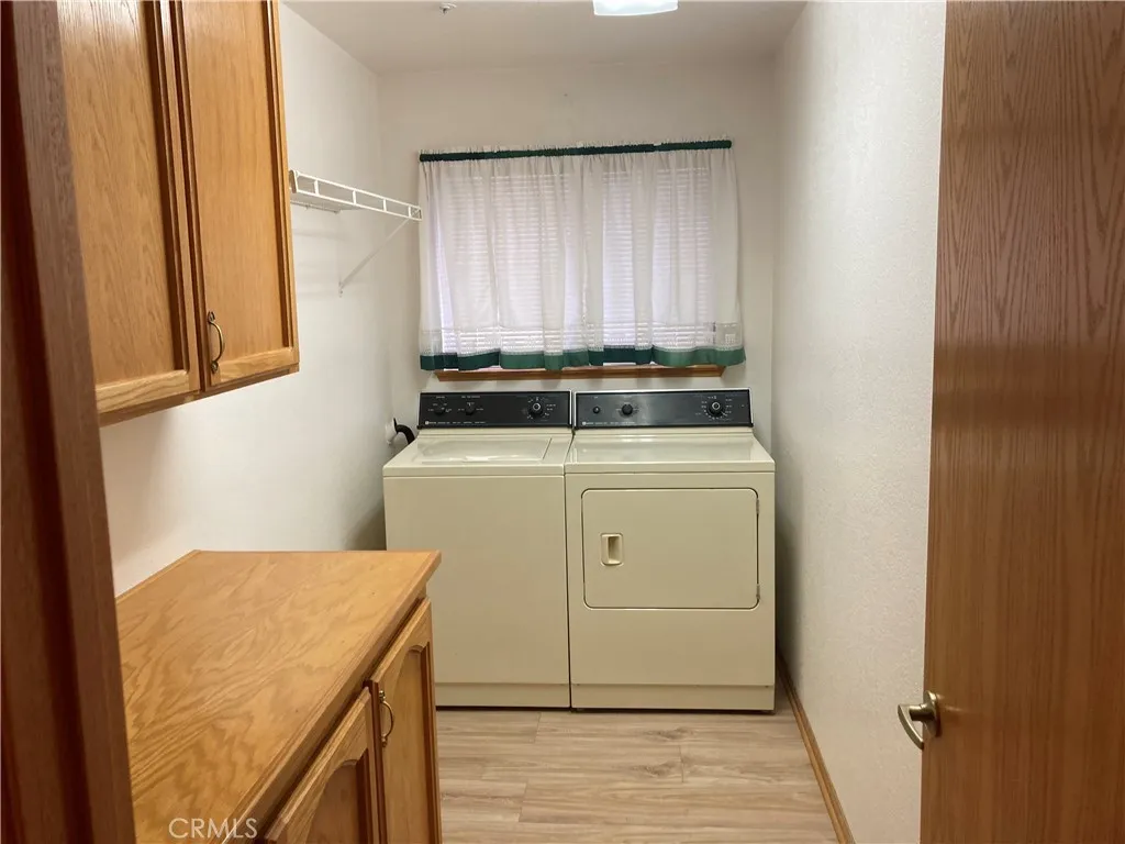 12563 Sarsi Court, Apple Valley, California 92308 home-pic-25