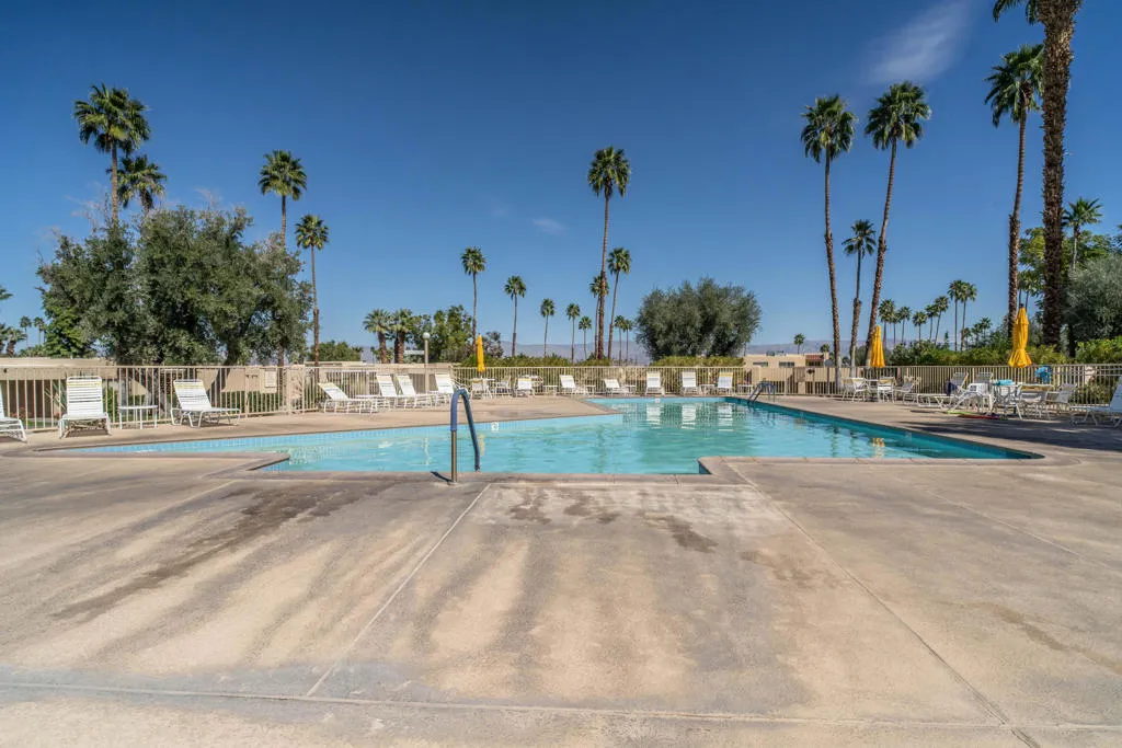 73721 Desert Vista Court, Palm Desert, California 92260 home-pic-34