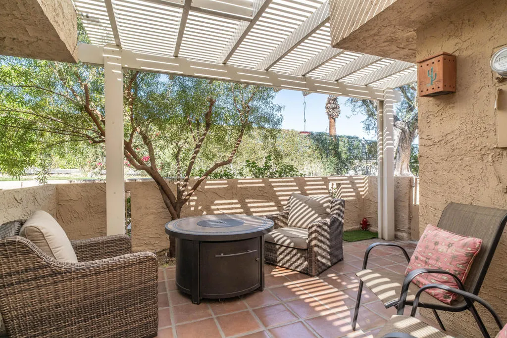 73721 Desert Vista Court, Palm Desert, California 92260 home-pic-28