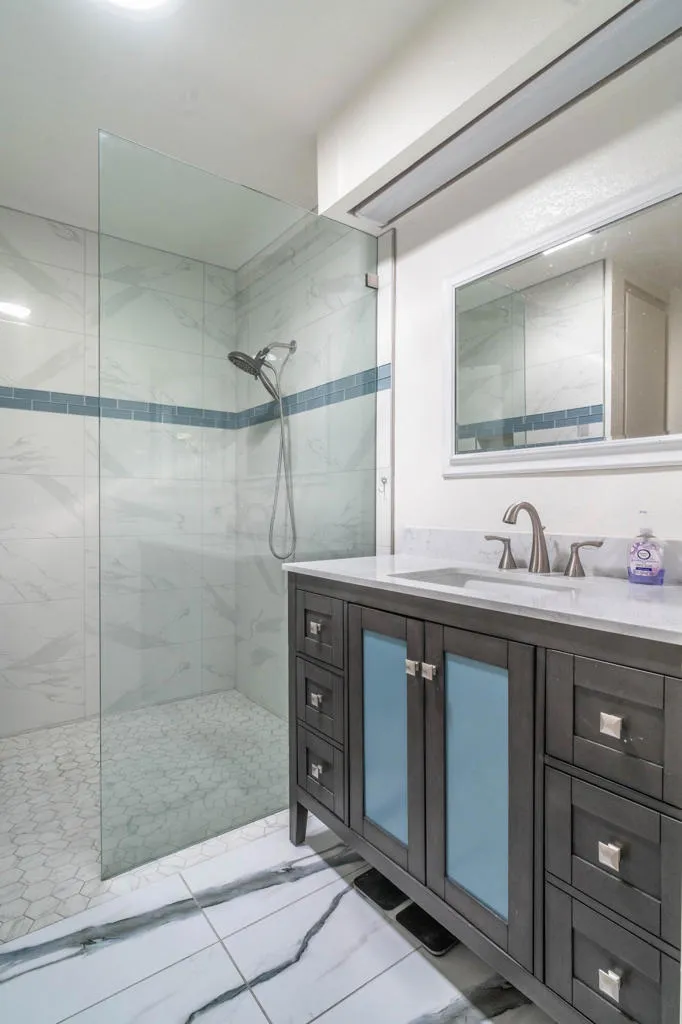 73721 Desert Vista Court, Palm Desert, California 92260 home-pic-27