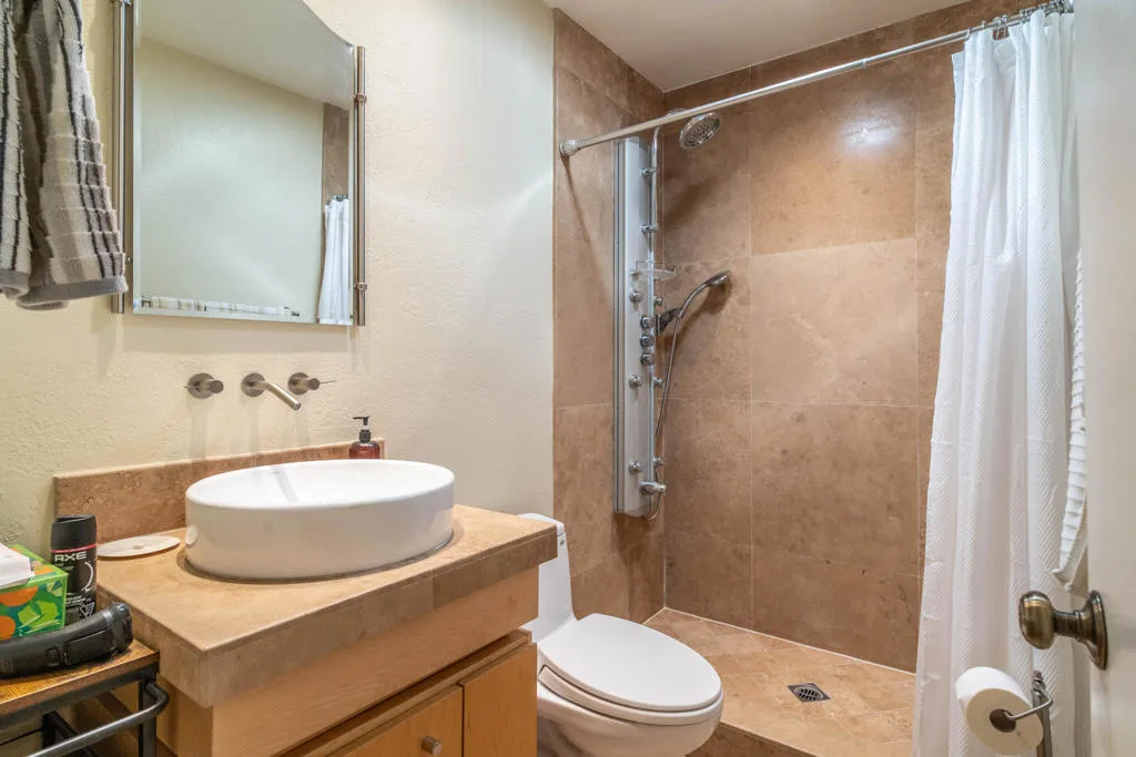 73721 Desert Vista Court, Palm Desert, California 92260 home-pic-16