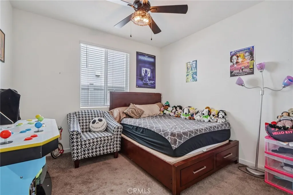 29118 Carrotwood, Lake Elsinore, California 92530 home-pic-9