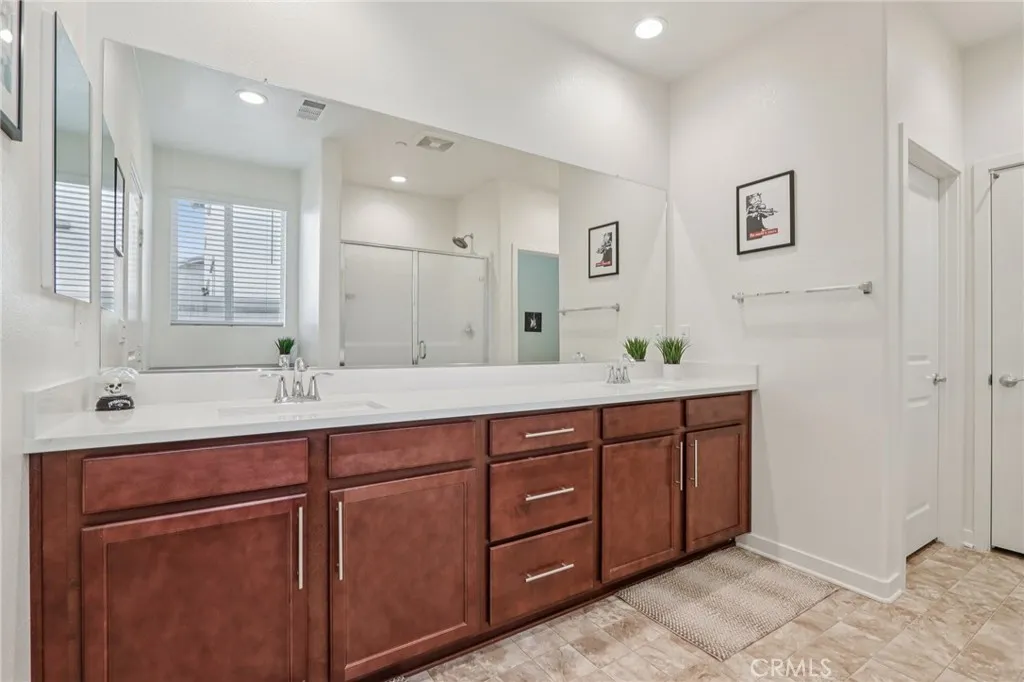 29118 Carrotwood, Lake Elsinore, California 92530 home-pic-20