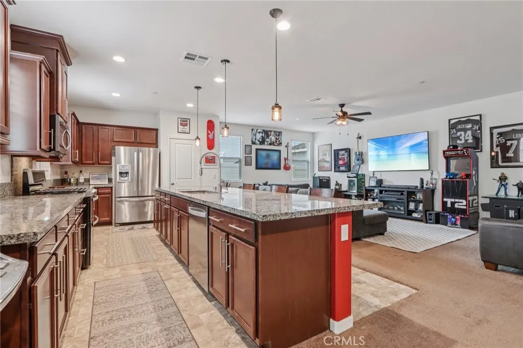 29118 Carrotwood, Lake Elsinore, California 92530 home-pic-7