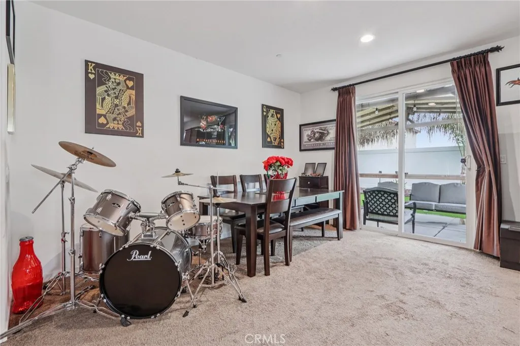 29118 Carrotwood, Lake Elsinore, California 92530 home-pic-17