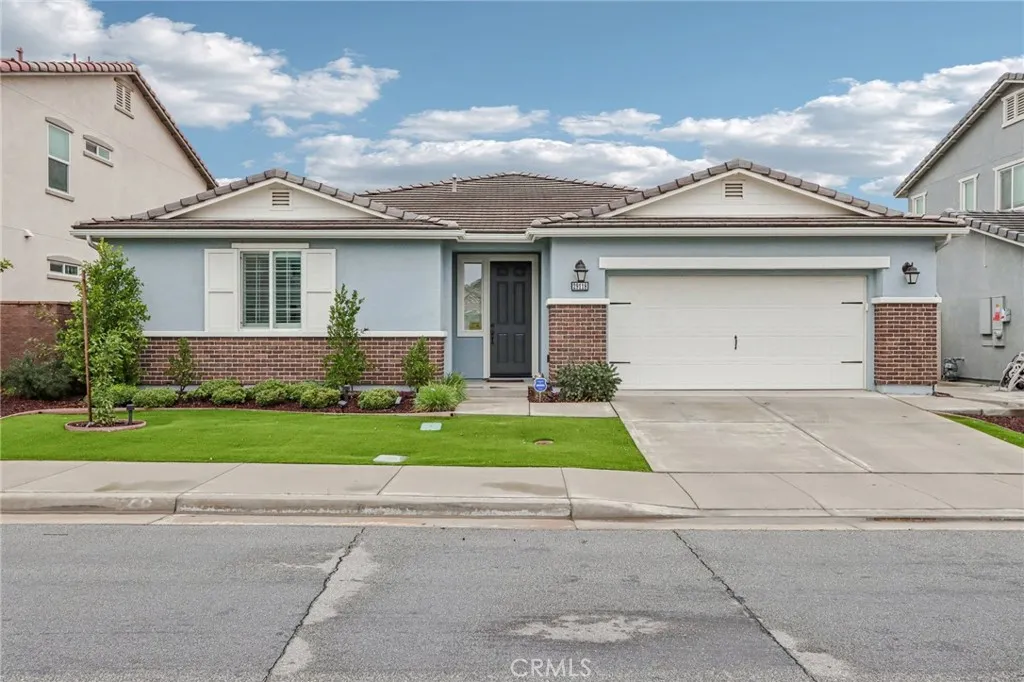 29118 Carrotwood, Lake Elsinore, California 92530 home-pic-1