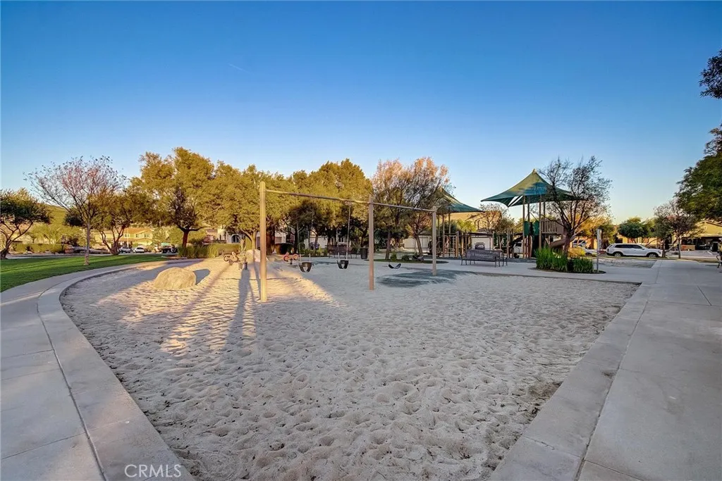 29118 Carrotwood, Lake Elsinore, California 92530 home-pic-40