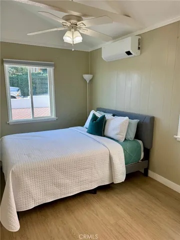 Delightful bedroom, split a/c & heating unit