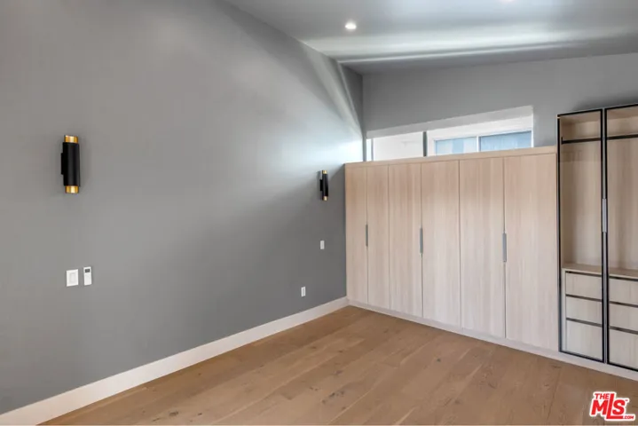 1144 N Detroit Street 7, West Hollywood, California 90046
