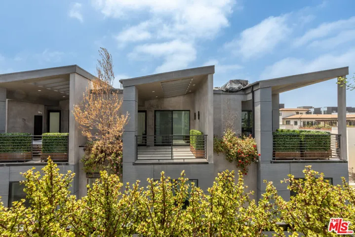 1144 N Detroit Street 7, West Hollywood, California 90046